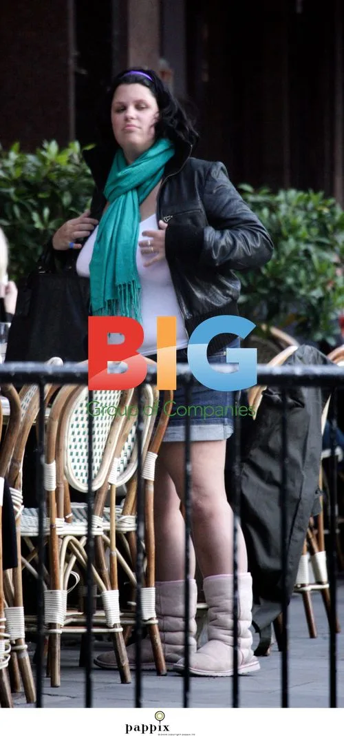 Fifi Trixibelle Geldof Meets Dad for Lunch