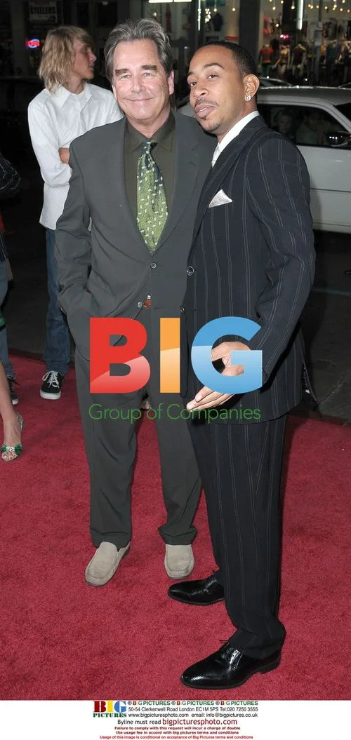 Beau Bridges and Chris "Ludacris" Bridges at 'Max Payne' LA Premiere