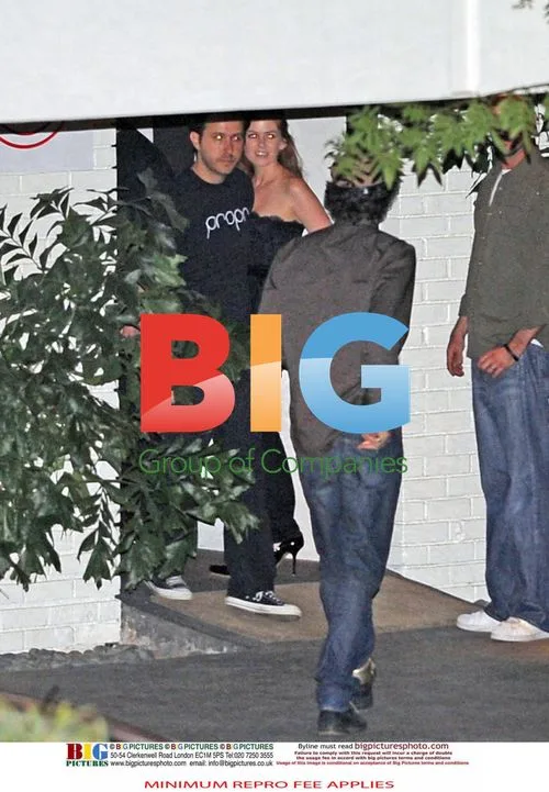 Aniston and Mayer Celebrate His 31st