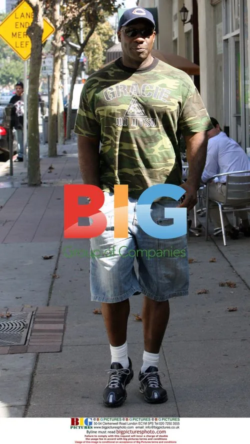 Michael Clark Duncan out in West Hollywood