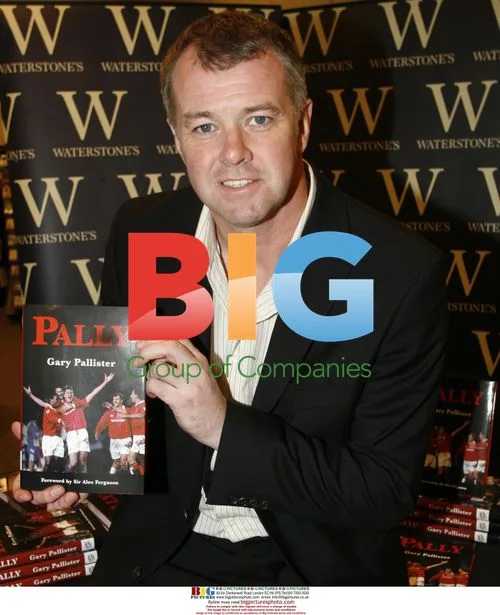 Gary Pallister Book Signing at Waterstones