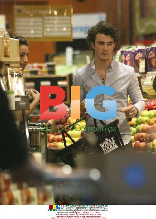 Kevin Jonas and Danielle Deleasa's romantic day