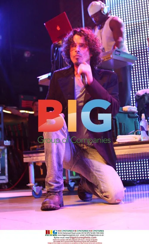 Chris Cornell with Timbaland in Denver, 2008