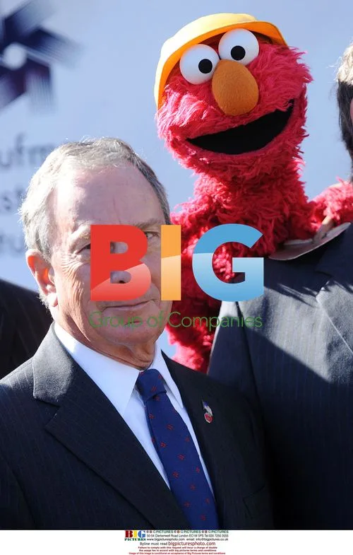 Bloomberg Poses with Elmo at Groundbreaking