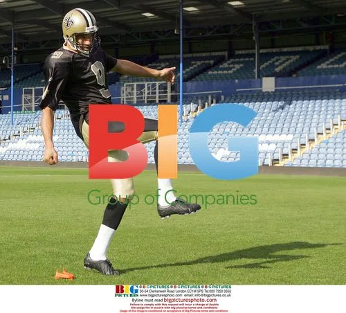 David James in Saints Gear at Fratton Park