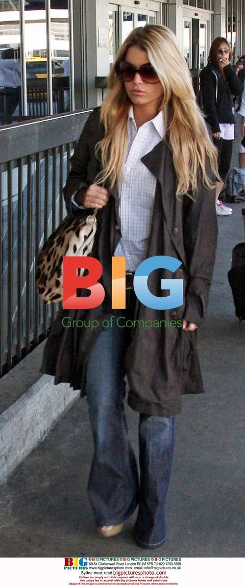 Jessica Simpson Arrives at LAX