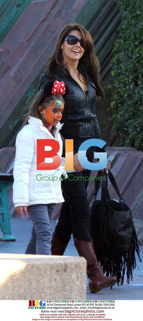Gary Lineker with family at Eurodisney Paris