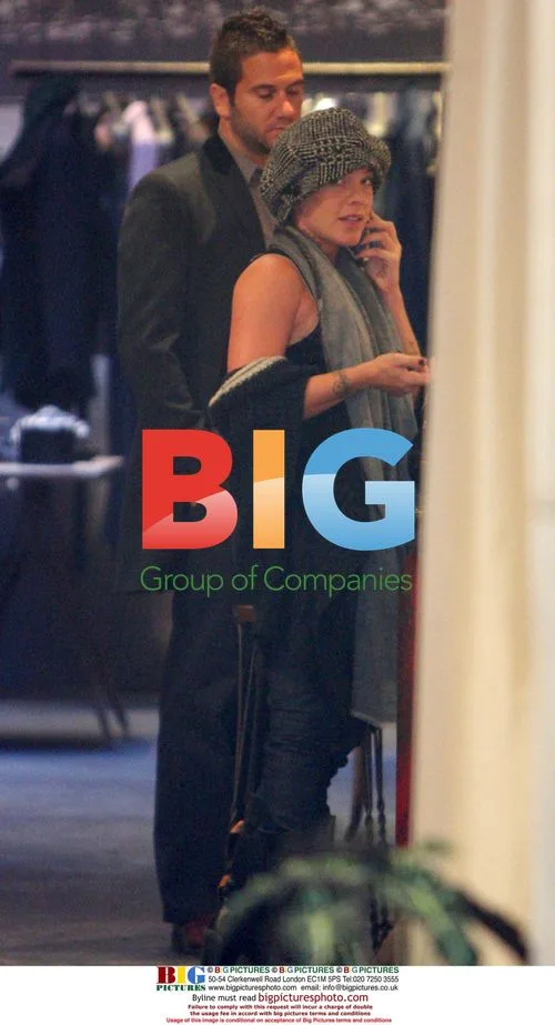 Pink Goes Shopping in NYC