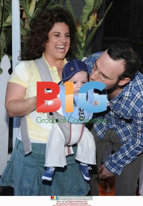 Marissa Jaret Winokur at Halloween Carnival
