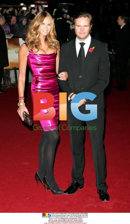 Elle Macpherson at 'Quantum Of Solace' Premiere