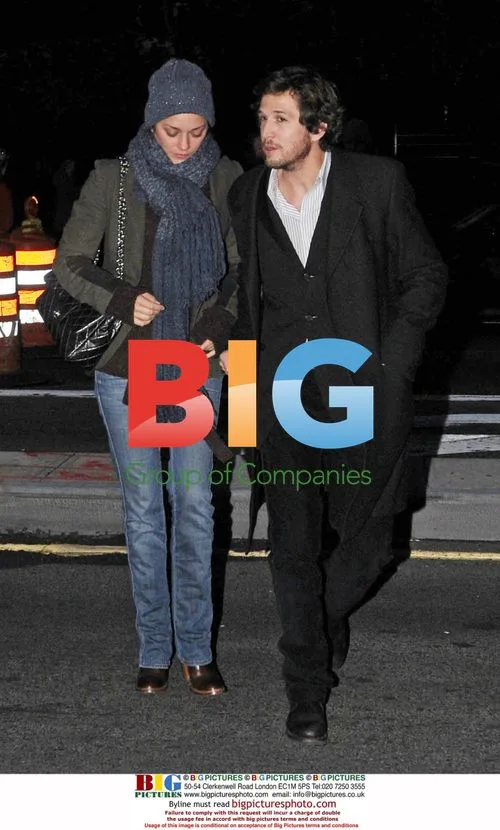 Guillaume Canet and Marion Cotillard shopping