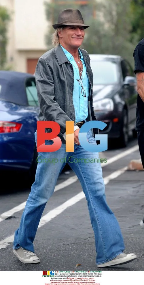Rod Stewart and son Sean have brunch