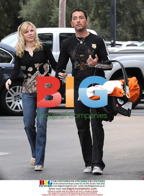 Scott Baio and family out with friends
