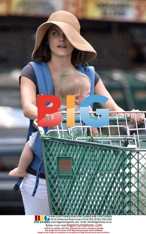 Keri Russell and son shopping