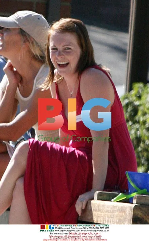 Melissa Joan Hart at Coldwater Park with Family