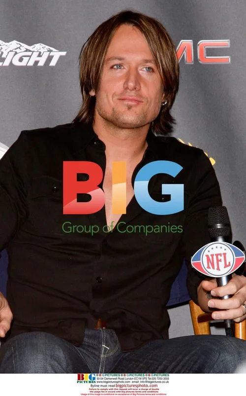Keith Urban, Usher, Natasha Bedingfield at NFL Kickoff