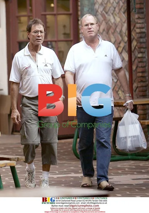 Sir Cliff Richard shopping in Malibu