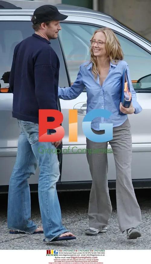 Anne Heche on set with family