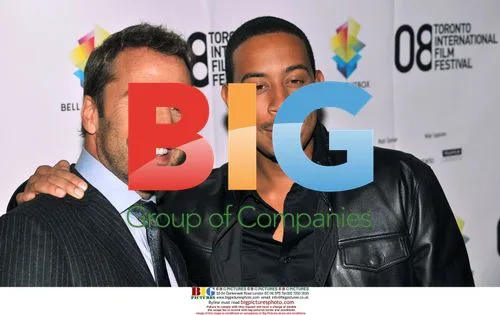 Piven and Bridges at RocknRolla premiere