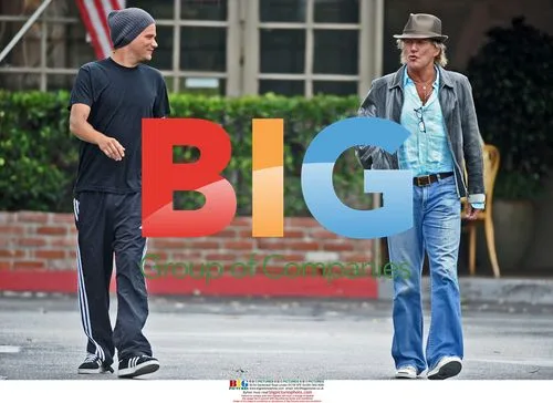 Rod Stewart and son Sean out for brunch