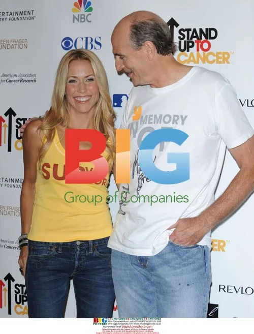 Sheryl Crow and James Taylor at Stand Up for Cancer event