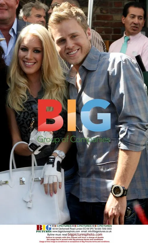 Celebs Lunch at The Ivy in LA
