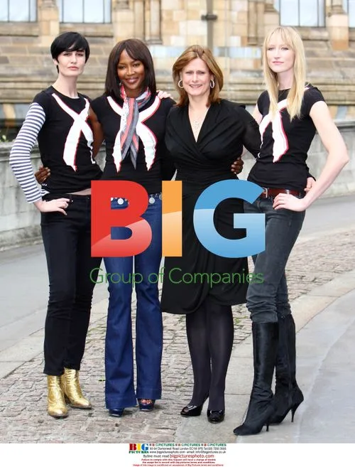Supermodels and Editors at Fashion For Relief 2008