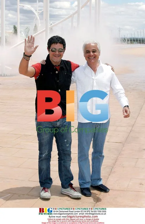 Alejandro Sanz and Roberto Medina visit Rock in Rio facilities