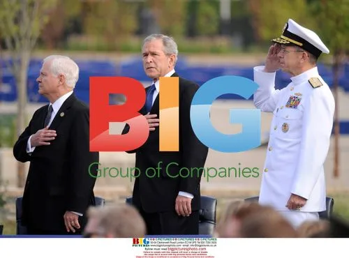 Bush, Gates, Mullen at Pentagon Memorial Dedication