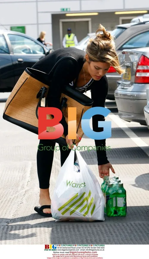 Carly Zucker Shopping in Cobham