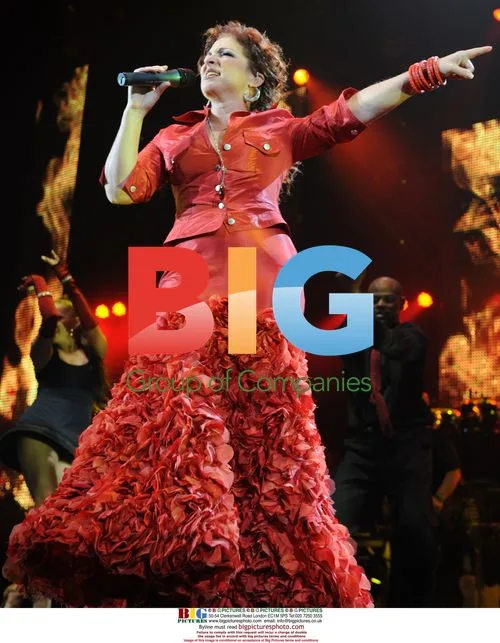 Gloria Estefan performs at Wembley Arena