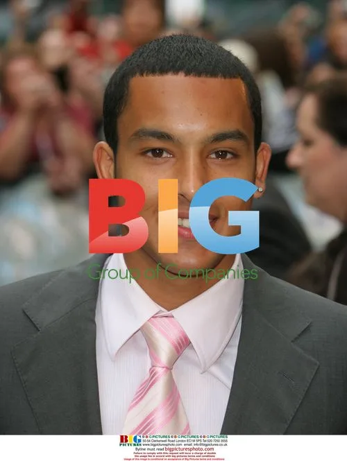 Theo Walcott at Harry Potter Premiere
