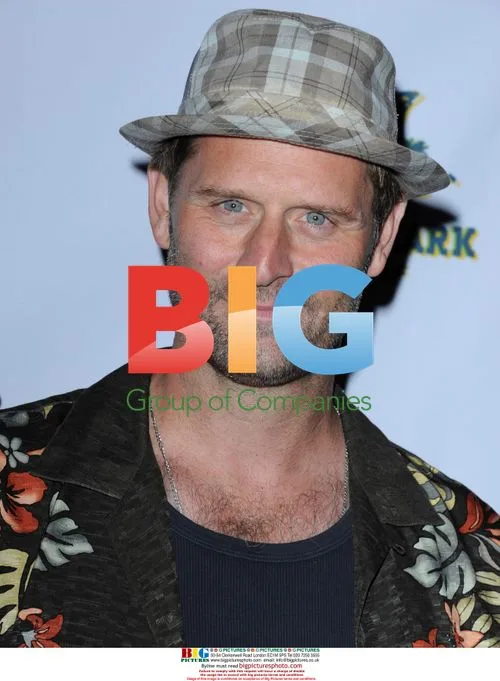 Celebs at "Surfer, Dude" Premiere