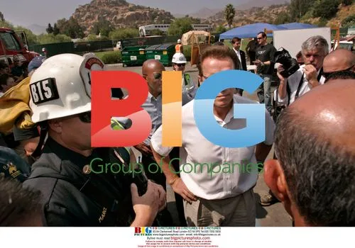 Schwarzenegger at Metro Link Crash Site