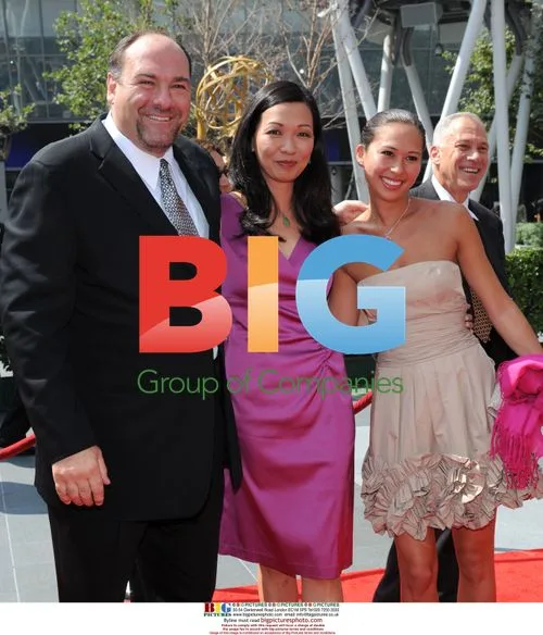 James Gandolfini and Deborah Lin at 2008 Creative Arts Emmys