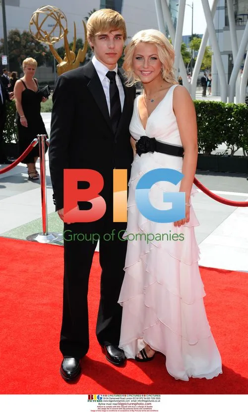 Julianne Hough at 2008 Primetime Creative Arts Emmys