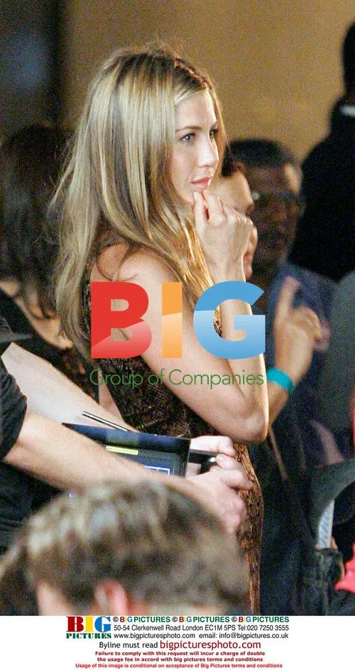 Jennifer Aniston on 30 Rock Set