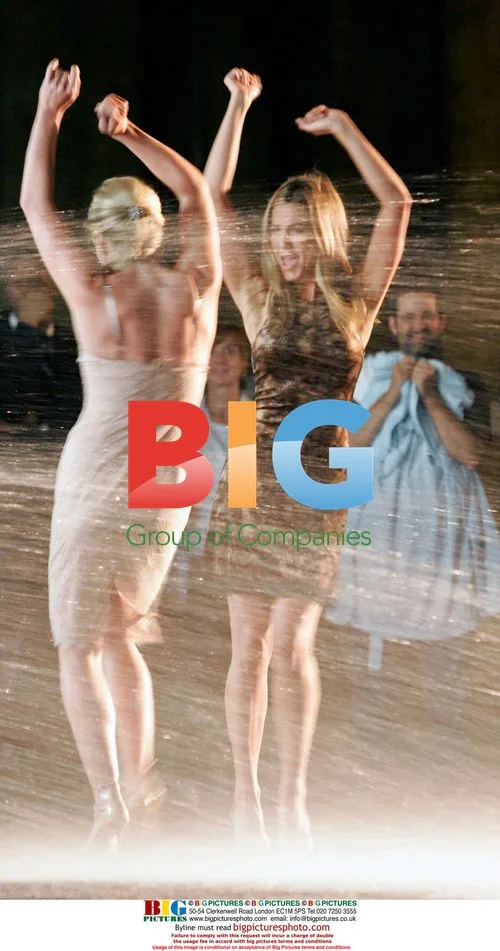 Jennifer Aniston on 30 Rock Set
