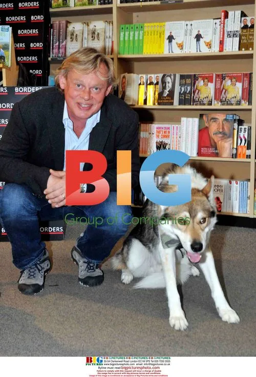 Martin Clunes at Book Signing in Glasgow