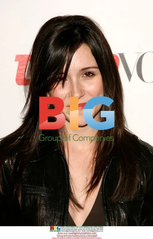 Shannon Woodward at Teen Vogue Party