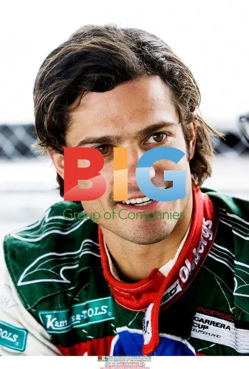 Prince Carl Philip Races Porsche