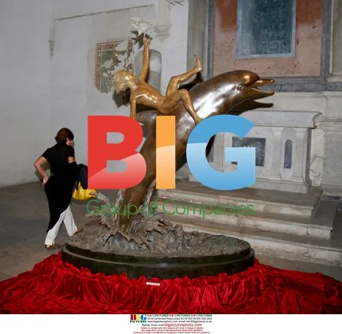 Gina Lollobrigida opens art exhibition in Italy