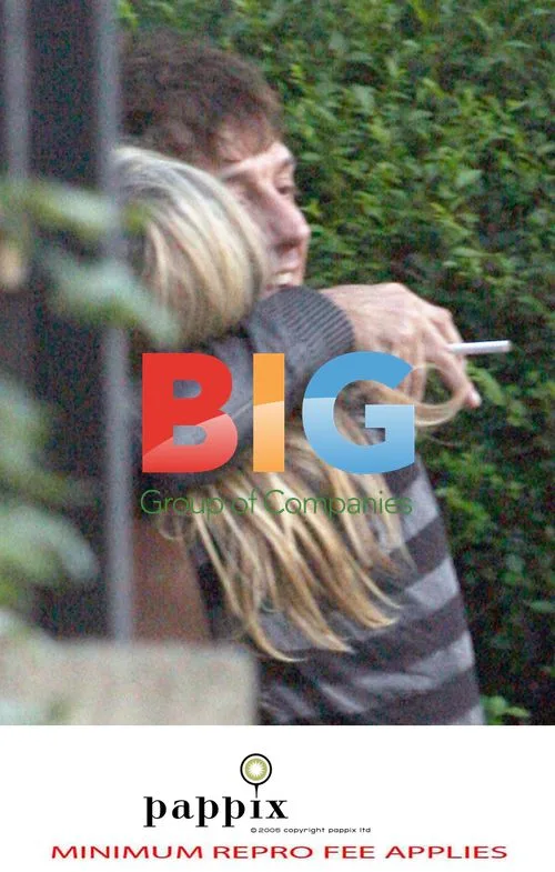 Kate Moss and Jamie Hince reunited