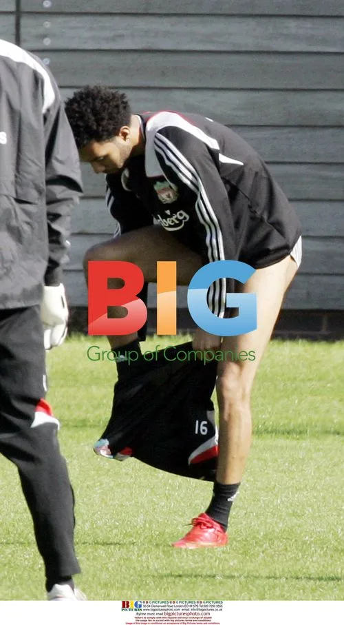 Liverpool football players train ahead of Carling Cup match