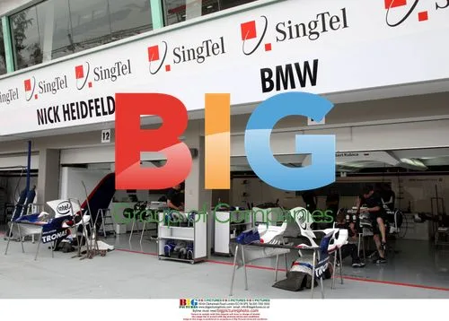 Preparations before first Singapore F1 Grand Prix