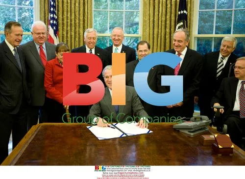 George W. Bush and George H.W. Bush leave Oval Office