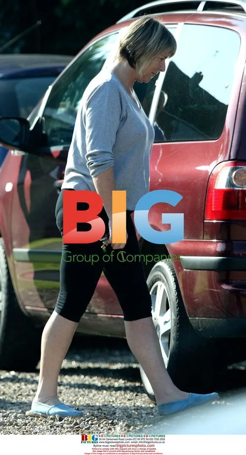 Fern Britton Runs Errands