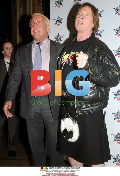 Ric Flair and Rowdy Roddy Piper at WrestleMania 25 press conference
