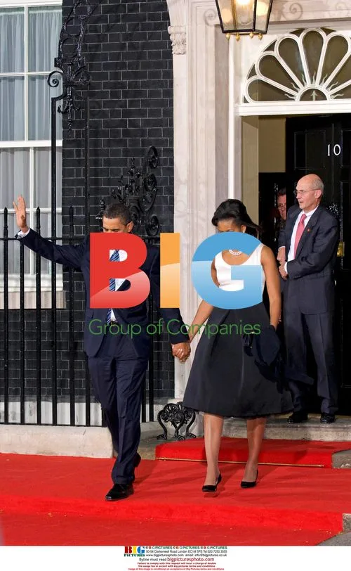 Obama and Michelle attend G20 dinner