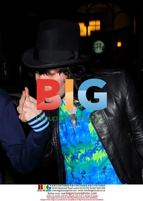 Noel Fielding and Ralph Little Arrive in London